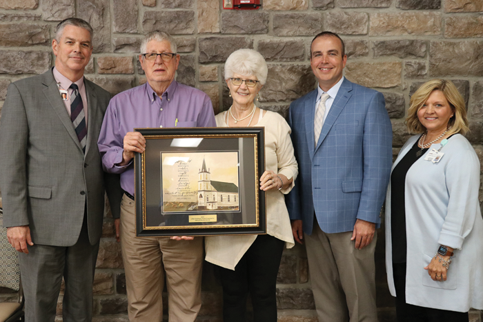 Tregg Geren, Hospital Chief Operating Officer, Henry Bonner, Beverly Bonner, Michael Calhoun, CEO/Executive Director, and Shantelle Posten, Director of Volunteer Services.